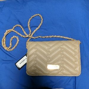 🤩Bebe/Sophia Crossbody 😍